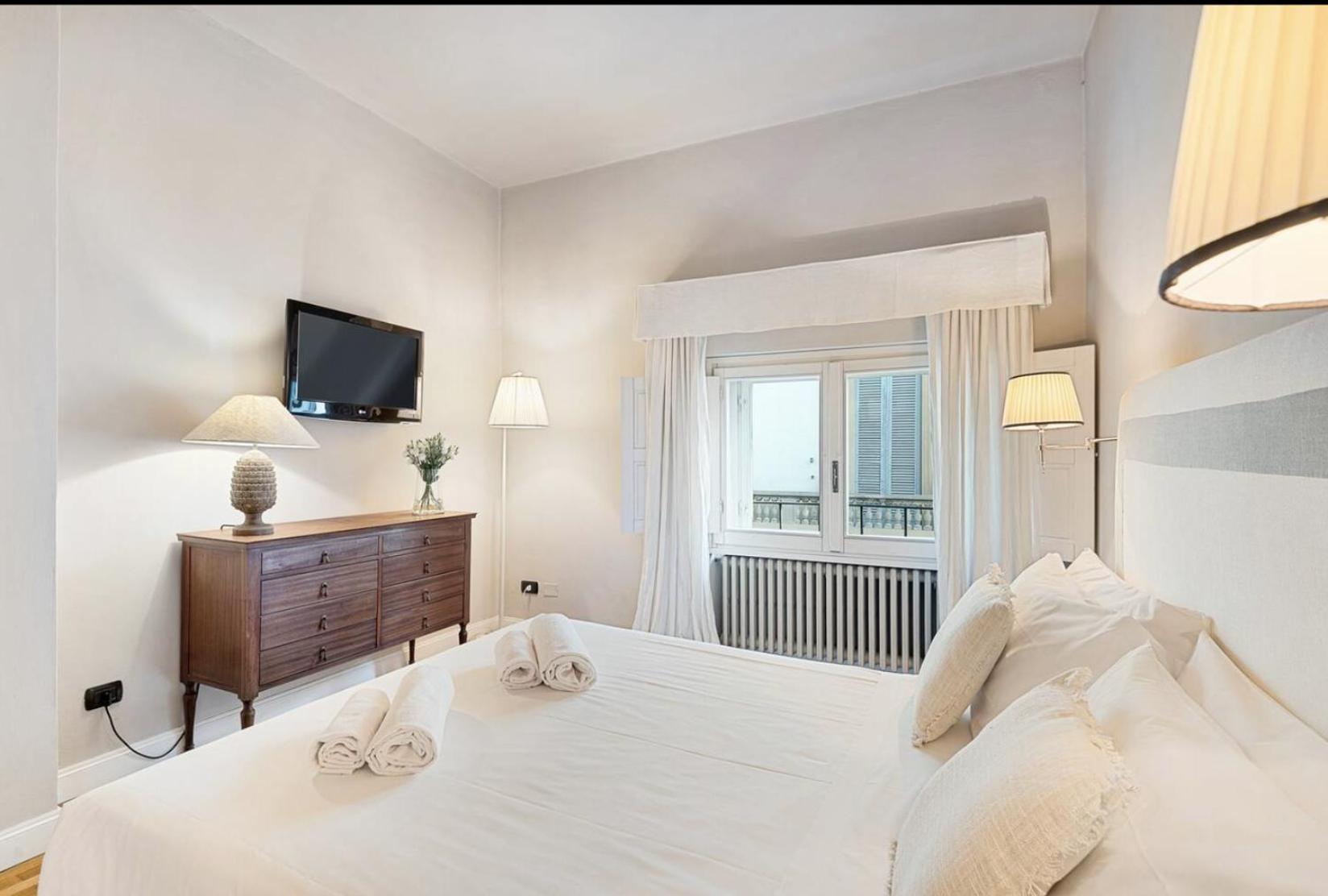 Tornabuoni Living Apartment Флоренция Екстериор снимка